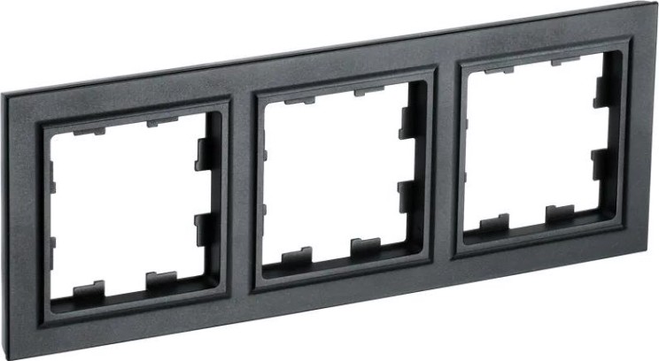 Рамка IEK BRITE РУ-3 3-м черная [BR-M32-K02]