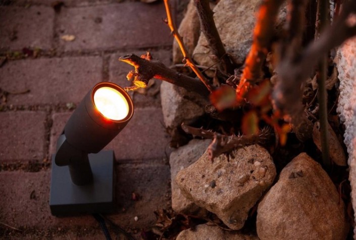 Умный трековый светильник Ledvance SMART wifi garden spot rgbw 1pextdg [4058075478398]